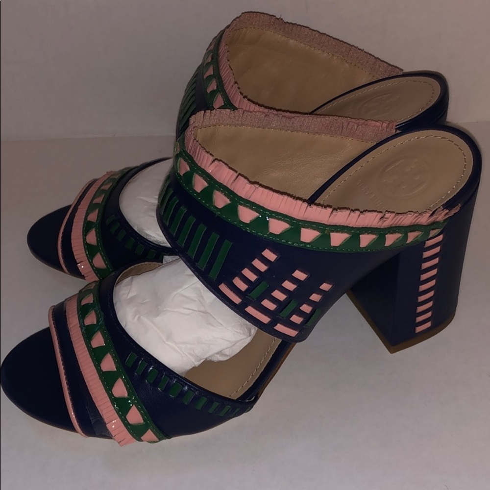 NWT Tory Burch Topanga Navy Sandals, Size 8.5 - Picture 4 of 8